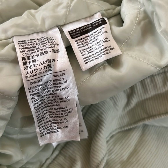 Levi’s Jacket Trucker Corduroy with sherpa collar meadow mist color 2X NEW Tags - Picture 3 of 8